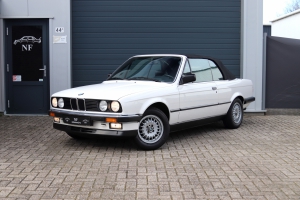 NF Automotive BMW-325i-Cabriolet-E30-1986-65RRT2-124.JPG