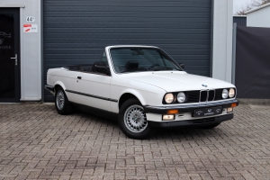 NF Automotive BMW-325i-E30-Cabriolet-65RRT2-2167-003.JPG
