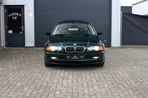 NF Automotive BMW-328i-Sedan-E46-1998-68LHGL-002.JPG