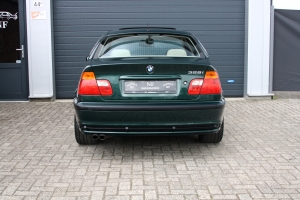 NF Automotive BMW-328i-Sedan-E46-1998-68LHGL-006.JPG