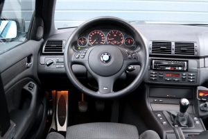 NF Automotive BMW-330i-Touring-E46-2003-030.JPG