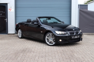 NF Automotive BMW-335i-Cabriolet-E93-2008-68ZDPV-003.JPG