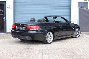 NF Automotive BMW-335i-Cabriolet-E93-2008-68ZDPV-005.JPG