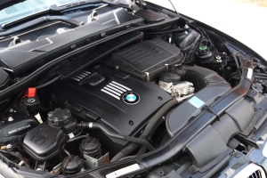 NF Automotive BMW-335i-Cabriolet-E93-2008-68ZDPV-060.JPG