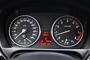 NF Automotive BMW-335i-Coupe-E92-2006-9SVB03-017.JPG