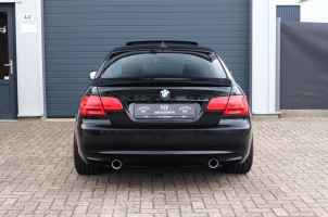 NF Automotive BMW-335i-Coupe-E92-LCI-Hand-2010-015.JPG