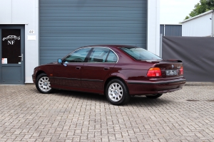 NF Automotive BMW-520i-Sedan-E39-1997-RSZF47-012.JPG