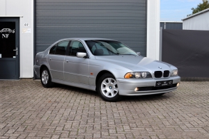 NF Automotive BMW-520i-Sedan-E39-2003-G264FT-095.JPG