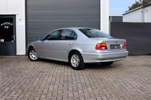 NF Automotive BMW-520i-Sedan-E39-2003-G264FT-098.JPG