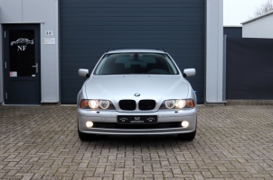 NF Automotive BMW-520i-Touring-E39-2001-G467GK-006.JPG