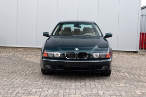 NF Automotive BMW-523i-Sedan-E39-10FBHS-190.JPG