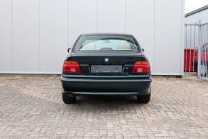 NF Automotive BMW-523i-Sedan-E39-10FBHS-205.JPG