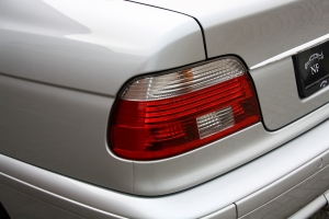 NF Automotive BMW-525i-Sedan-E39-2001-15GLHJ-133.JPG