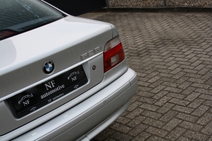 NF Automotive BMW-525i-Sedan-E39-2001-15GLHJ-134.JPG