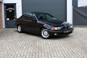 NF Automotive BMW-528i-Sedan-E39-1997-8SFL00-003.JPG