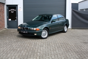 NF Automotive BMW-528i-Sedan-E39-1997-RBSSX54-001.JPG