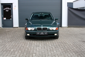 NF Automotive BMW-528i-Sedan-E39-1997-RBSSX54-002.JPG