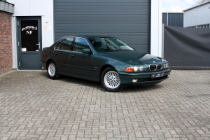 NF Automotive BMW-528i-Sedan-E39-1997-RBSSX54-003.JPG
