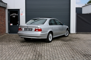 NF Automotive BMW-540i-E39-2001-036.JPG