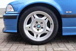 NF Automotive BMW-M3-Cabriolet-3.2-E36-1997-SBNJ95-076.JPG
