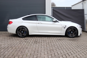 NF Automotive BMW-M4-Coupe-F82-2014-TN894T-110.JPG