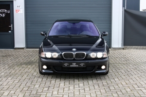 NF Automotive BMW-M5-E39-2000-006.JPG