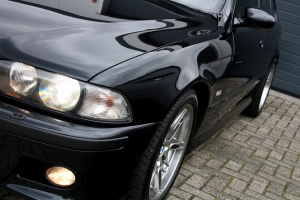 NF Automotive BMW-M5-E39-2000-024.JPG