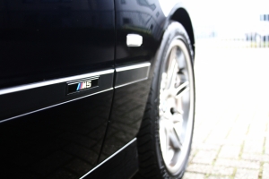 NF Automotive BMW-M5-E39-2000-041.JPG