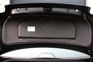 NF Automotive BMW-M5-E39-2000-107.JPG
