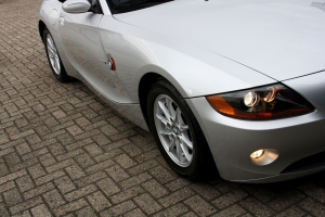 NF Automotive BMW-Z4-2.2i-Roadster-E85-2004-039.JPG