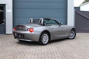 NF Automotive BMW-Z4-Roadster-22i-E85-2005-SV492J-005.JPG