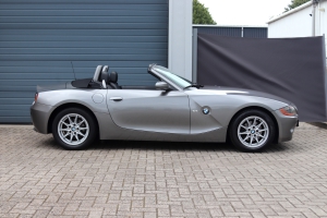 NF Automotive BMW-Z4-Roadster-22i-E85-2005-SV492J-020.JPG