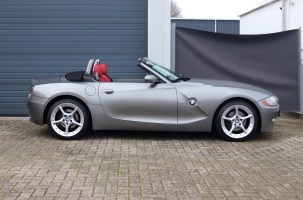 NF Automotive BMW-Z4-Roadster-30i-E85-2003-7046-071.JPG