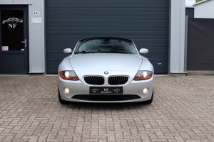 NF Automotive BMW-Z4-Roadster-E85-2004-G176BK-035.JPG