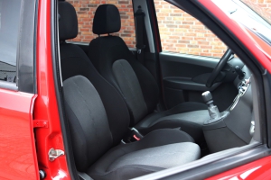 NF Automotive Fiat-Panda-100HP-2007-06XGLP-041.JPG