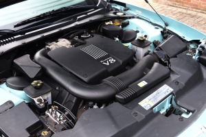 NF Automotive Ford-Thunderbird-2002-05NNH3-116.JPG