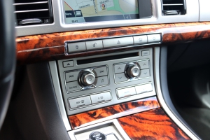 NF Automotive Jaguar-XF-X250-2009-87JND9-039.JPG