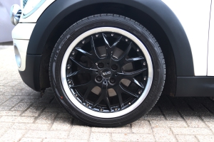 NF Automotive MINI-Clubman-Cooper-R55-2009-2930-054.JPG