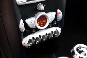NF Automotive MINI-Clubman-R55-2010-6445-061.JPG