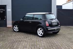 NF Automotive MINI-Cooper-R50-76JJZ4-004.JPG