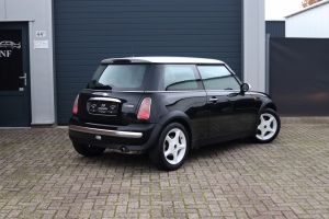 NF Automotive MINI-Cooper-R50-76JJZ4-005.JPG