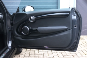 NF Automotive MINI-Cooper-S-F56-2014-0441-038.JPG