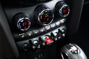 NF Automotive MINI-Cooper-S-F56-2014-0441-043.JPG