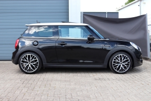 NF Automotive MINI-Cooper-S-F56-2015-9335-060.JPG