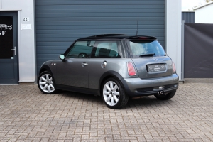 NF Automotive MINI-Cooper-S-R53-2002-44KDZ1-004.JPG