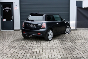 NF Automotive MINI-Cooper-S-R56-2007-035.JPG