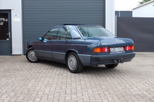 NF Automotive Mercedes-Benz-190E-2.0E-1989-06RZPH-015.JPG