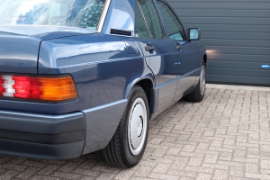 NF Automotive Mercedes-Benz-190E-2.0E-1989-06RZPH-053.JPG