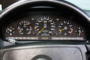 NF Automotive Mercedes-Benz-300SL24v-R129-1991-063.JPG