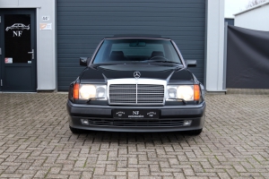 NF Automotive Mercedes-Benz-500E-W124-1991-52GSN5-015.JPG